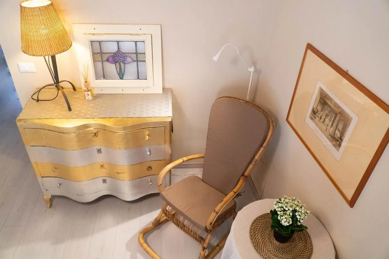 Beauty Case Intimate, Quiet And Central Apartment Bologna